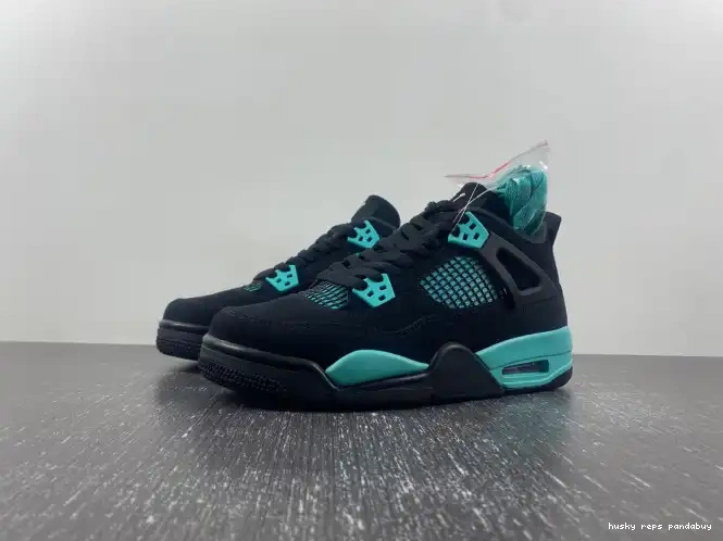 Husky Air DH6927-001 Jordan 4 0617